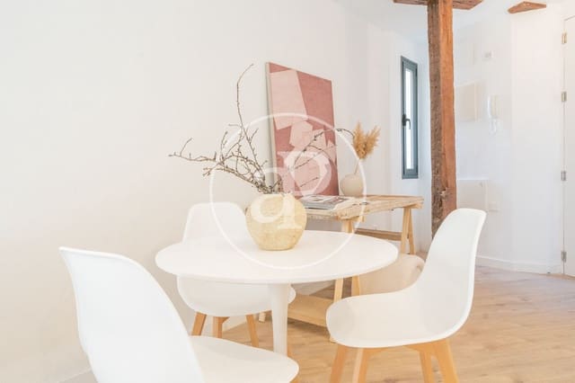 1 sovrum Lägenhet till salu i Palacio, Madrid stad - 470 000 € (Ref: 9387923)