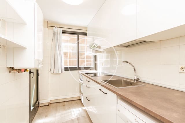 Apartamento de 1 habitación en San Juan Bautista, Madrid ciudad en alquiler con piscina garaje - 1.800 € (Ref: 9387926)