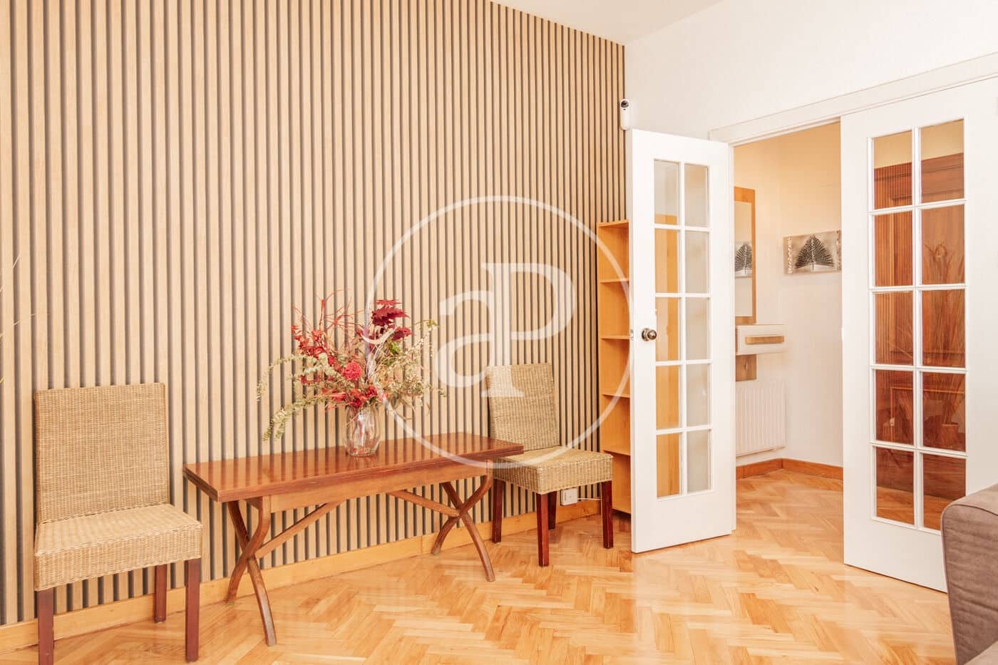 Apartamento de 1 habitación en Madrid ciudad en alquiler con piscina garaje - 1.800 € (Ref: 9387926)