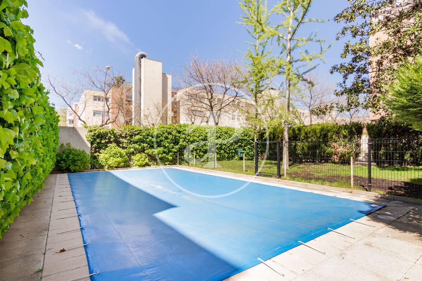 Apartamento de 1 habitación en Madrid ciudad en alquiler con piscina garaje - 1.800 € (Ref: 9387926)