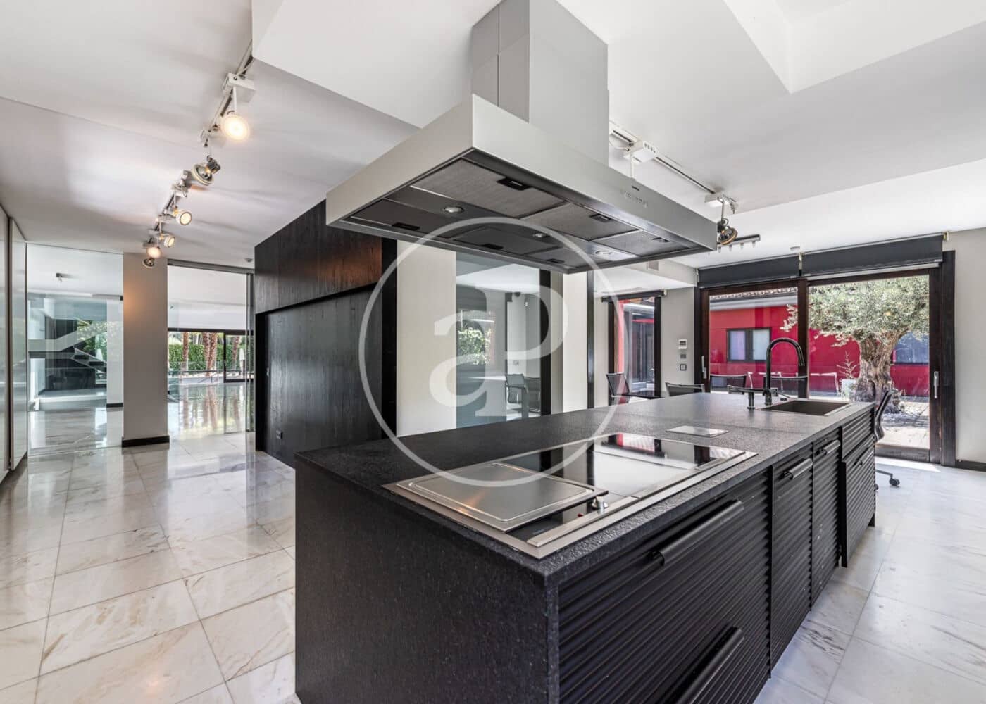 6 bedroom Villa for sale in La Moraleja with pool - € 7,800,000 (Ref: 9387927)