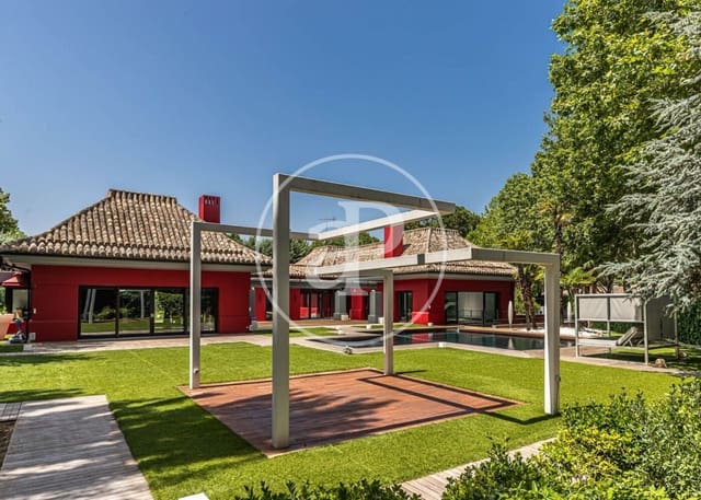6 sypialnia Willa na sprzedaż w La Moraleja, Alcobendas z basenem - 7 800 000 € (Ref: 9387927)