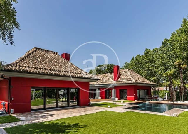 6 sypialnia Willa na sprzedaż w La Moraleja, Alcobendas z basenem - 7 800 000 € (Ref: 9387927)