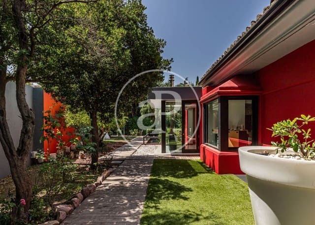 6 sypialnia Willa na sprzedaż w La Moraleja, Alcobendas z basenem - 7 800 000 € (Ref: 9387927)