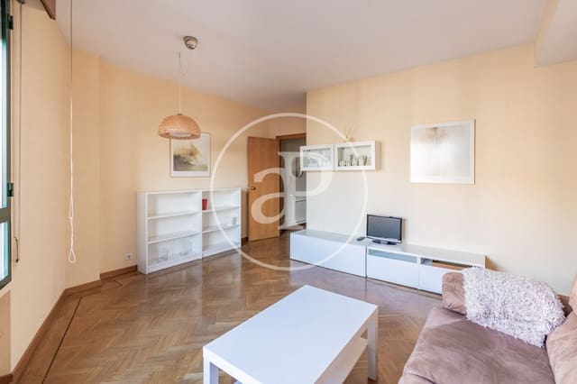 2 soveværelse Lejlighed til leje i Argüelles, Madrid by - € 1.650 (Ref: 9390875)