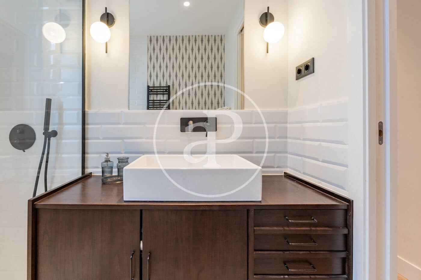 1 makuuhuone Huoneisto vuokrattavana paikassa Madrid kaupunki - 2 500 € (Ref: 9390876)