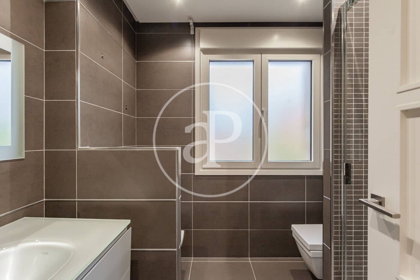 7 soveværelse Villa til salg i Villaviciosa de Odon med swimmingpool - € 1.975.000 (Ref: 9390878)