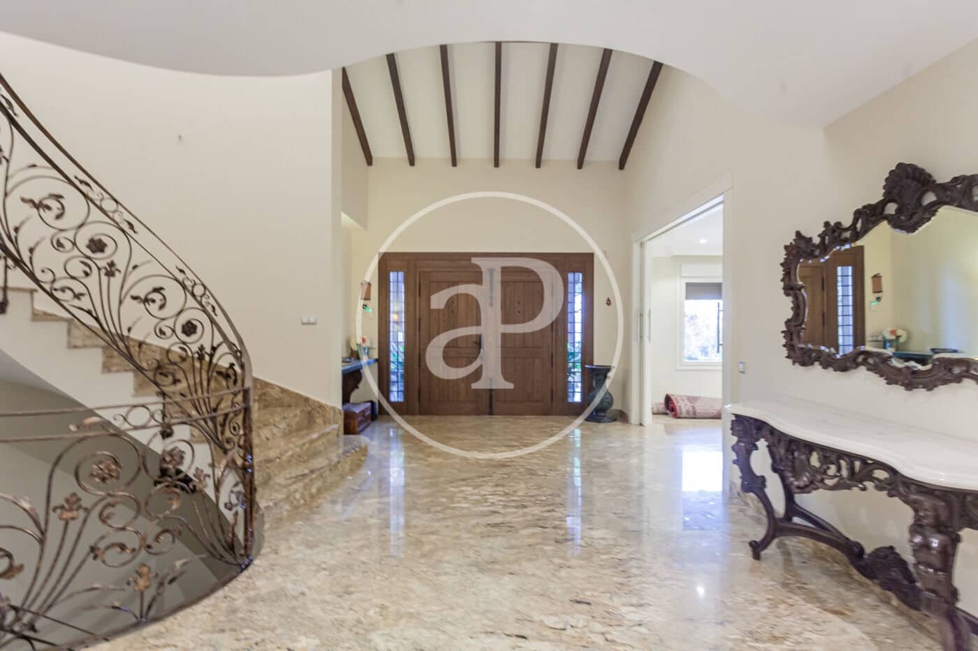 7 soveværelse Villa til salg i Villaviciosa de Odon med swimmingpool - € 1.975.000 (Ref: 9390878)