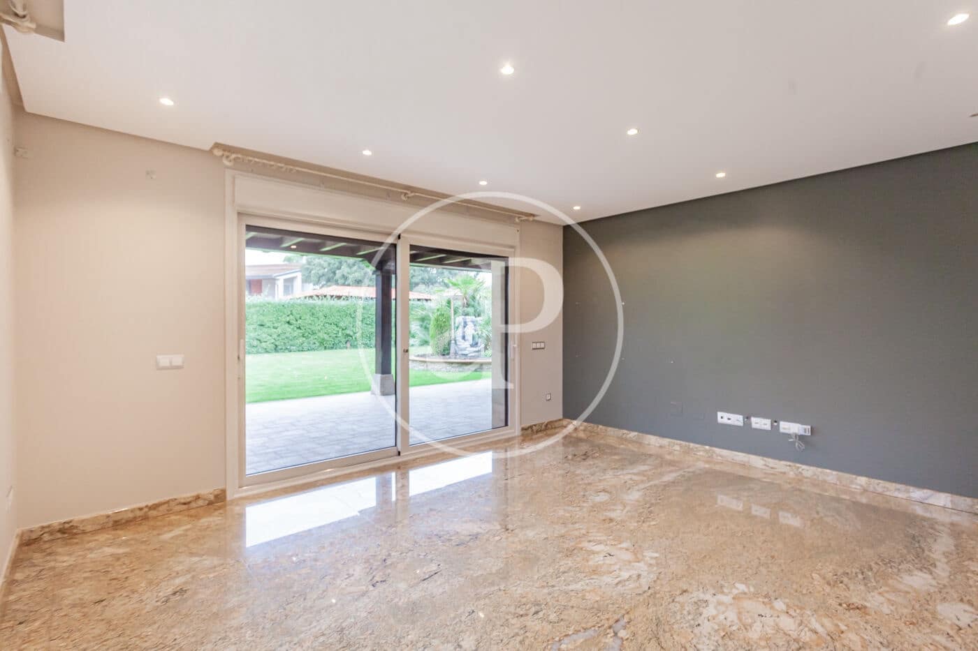 7 soveværelse Villa til salg i Villaviciosa de Odon med swimmingpool - € 1.975.000 (Ref: 9390878)