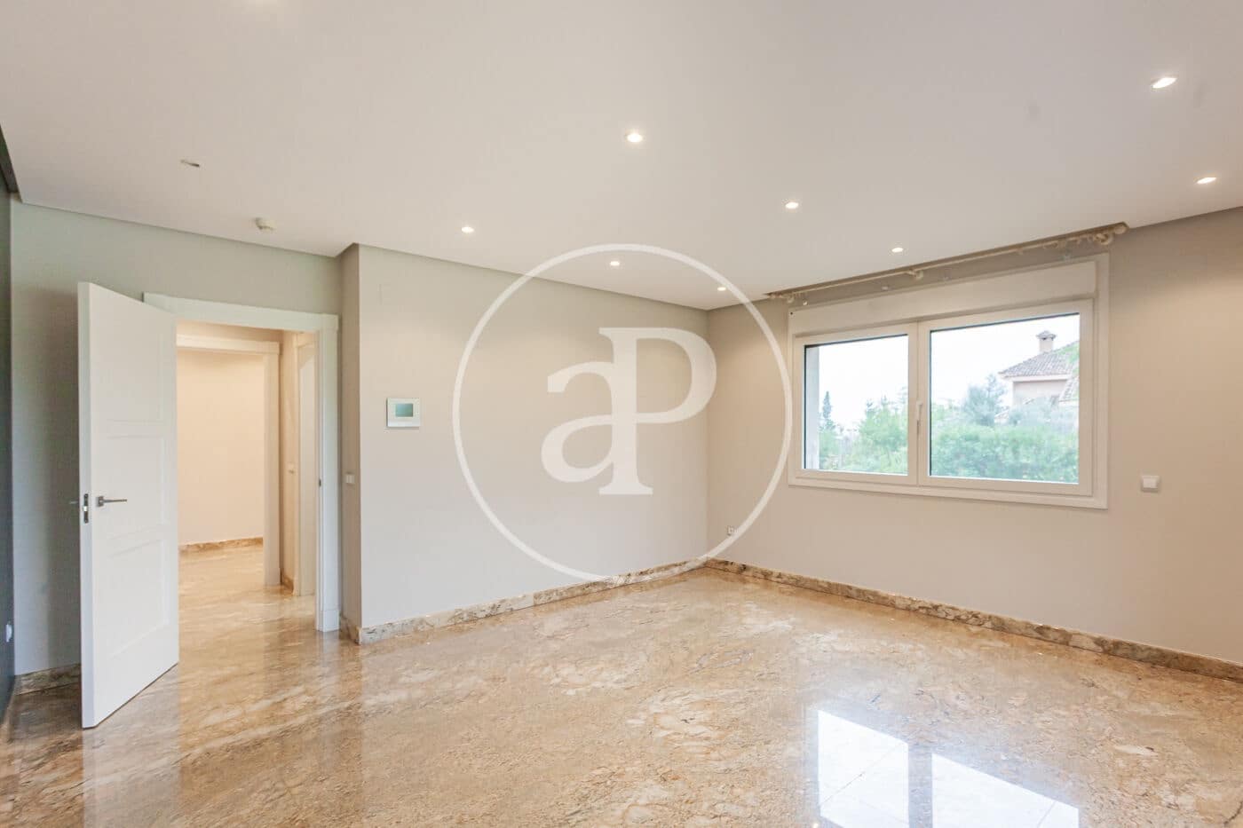 7 soveværelse Villa til salg i Villaviciosa de Odon med swimmingpool - € 1.975.000 (Ref: 9390878)