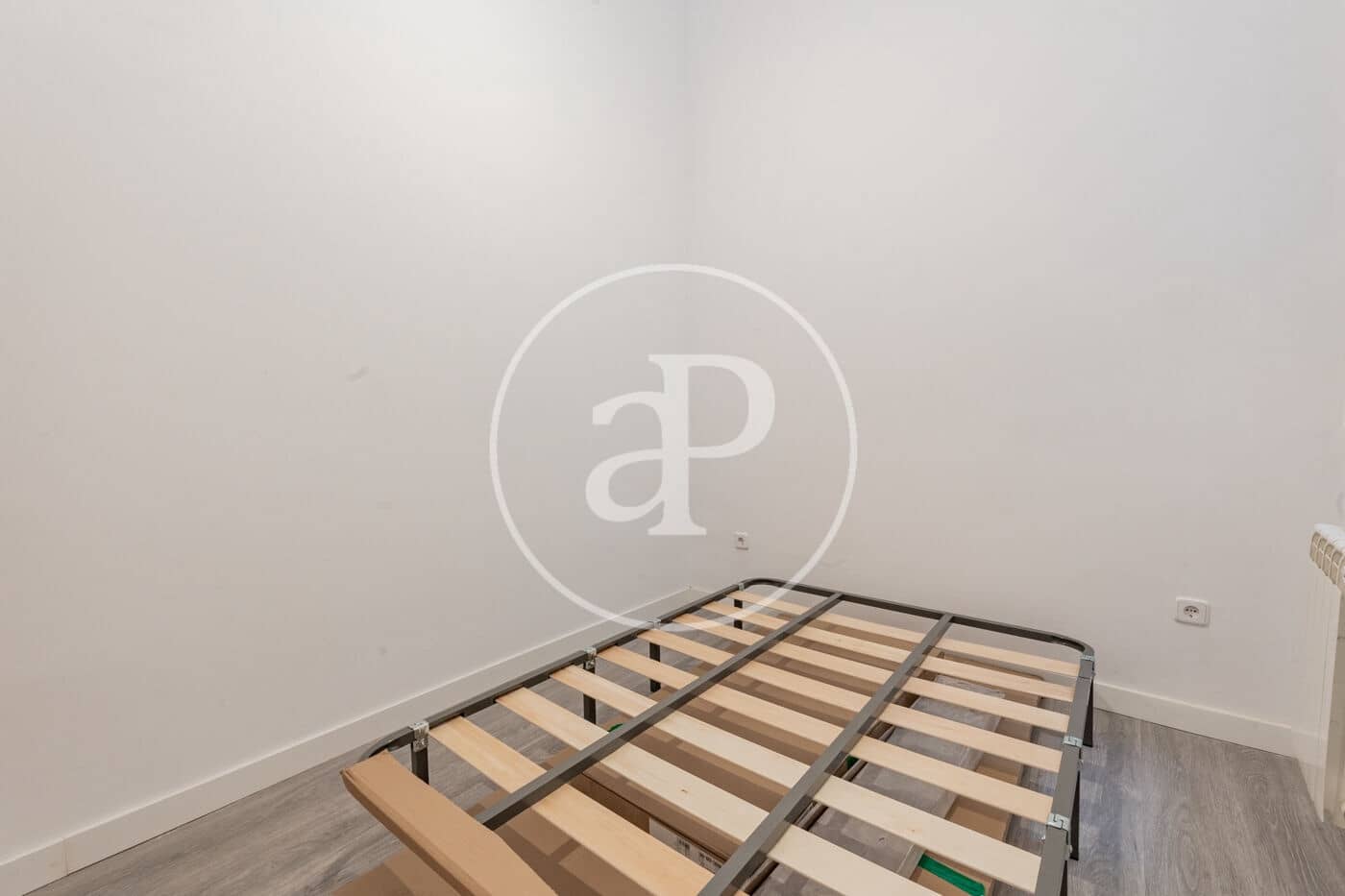 2 soveværelse Lejlighed til leje i Madrid by - € 2.300 (Ref: 9390881)