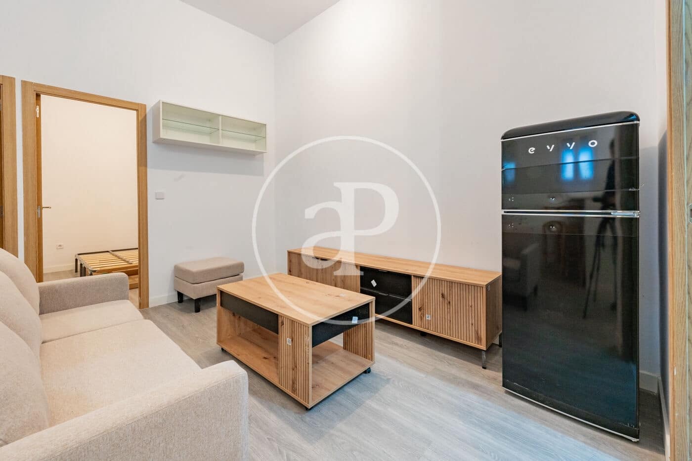 2 soveværelse Lejlighed til leje i Madrid by - € 2.300 (Ref: 9390881)