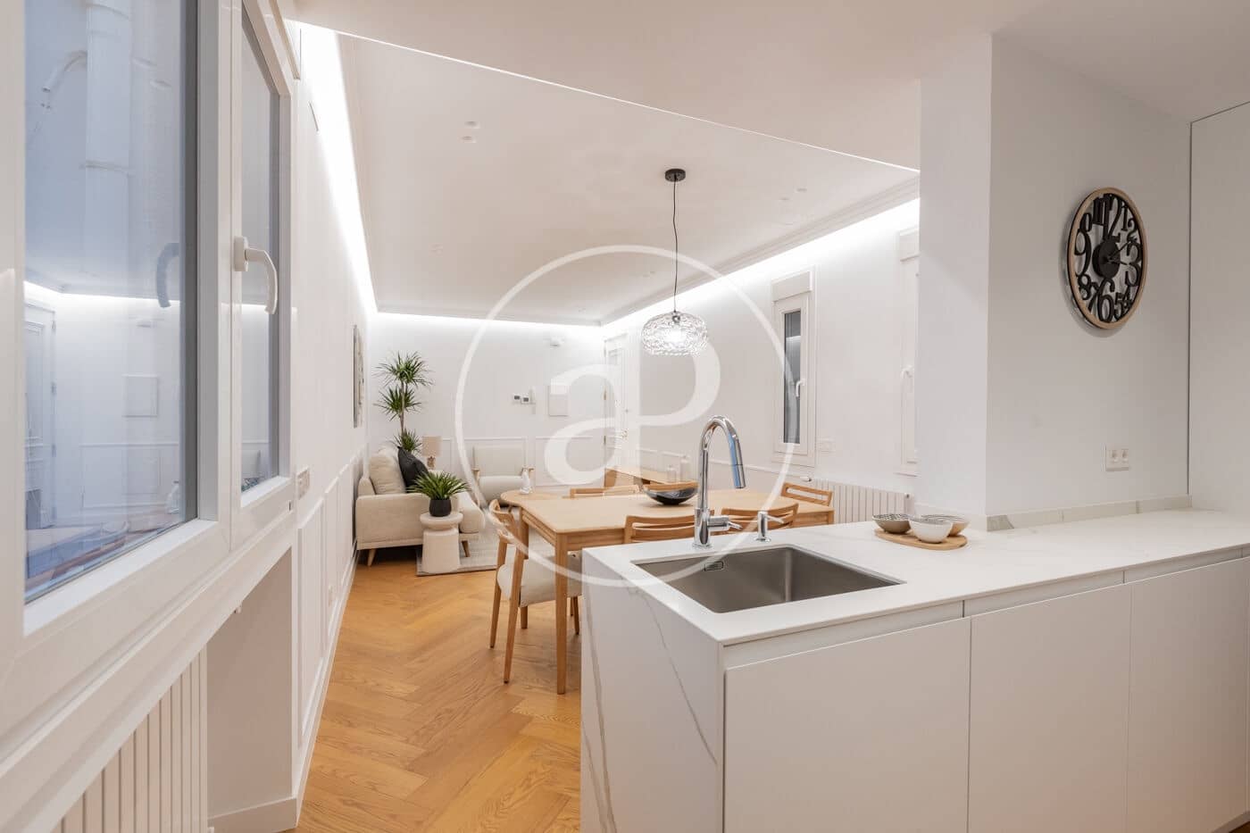 2 bedroom Apartment for sale in Madrid city - € 1,050,000 (Ref: 9390884)