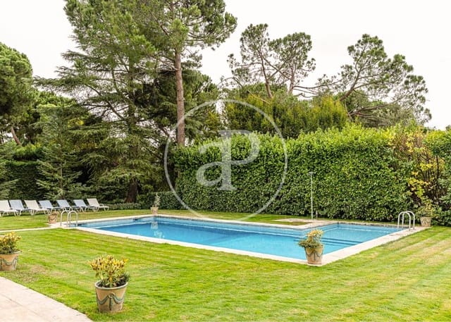 6 sypialnia Willa na sprzedaż w La Moraleja, Alcobendas z basenem - 5 200 000 € (Ref: 9396002)