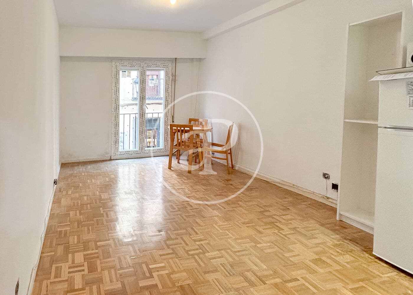 1 makuuhuone Huoneisto vuokrattavana paikassa Madrid kaupunki - 1 300 € (Ref: 9396003)