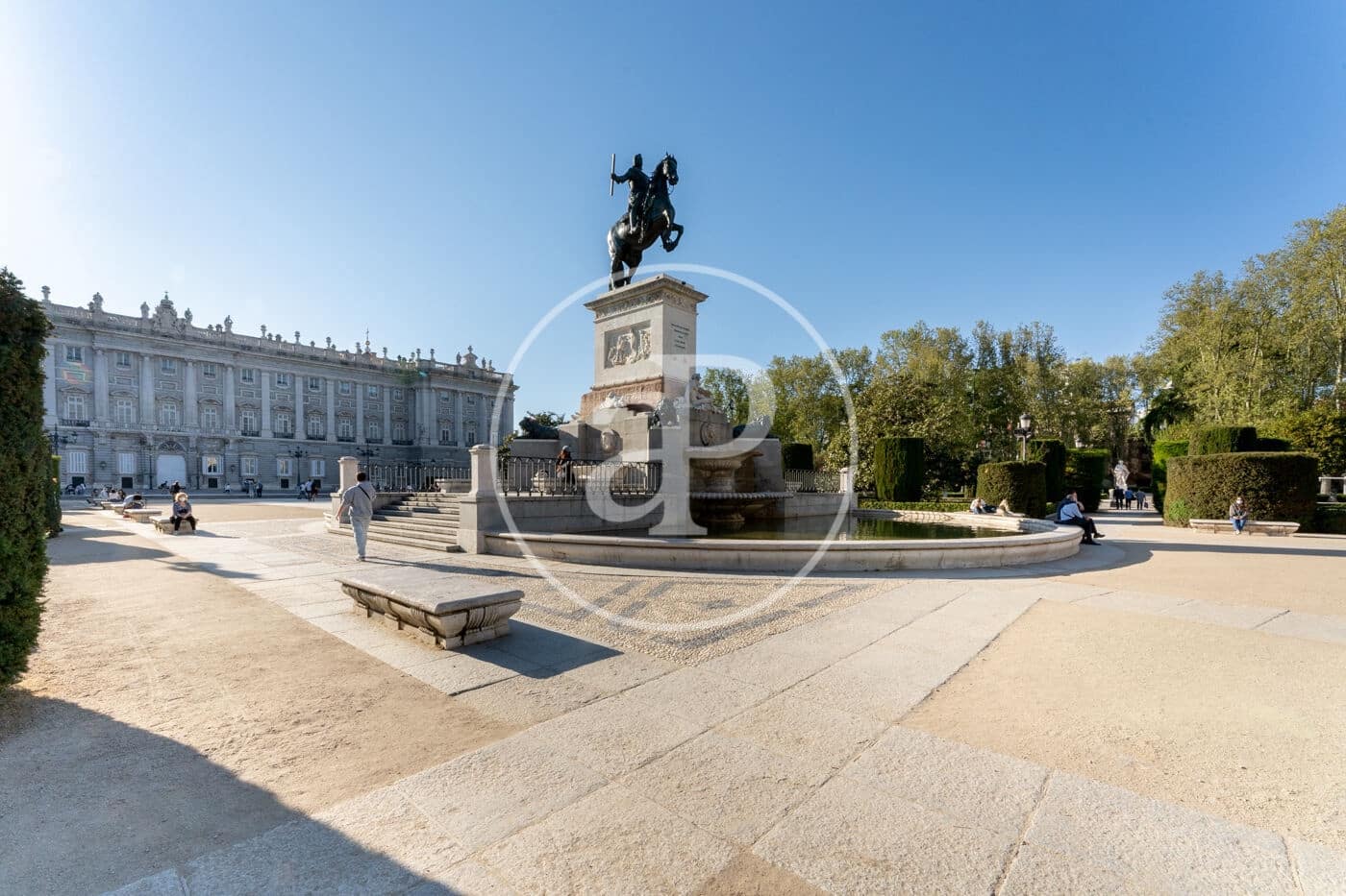 3 bedroom Apartment for rent in Madrid city - € 5,500 (Ref: 9396004)