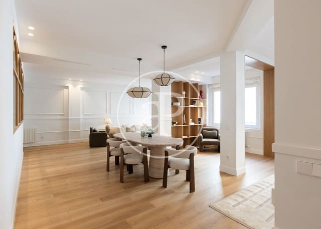 3 makuuhuone Huoneisto myytävänä paikassa Recoletos, Madrid kaupunki - 3 990 000 € (Ref: 9396009)