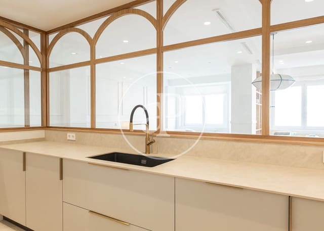 3 makuuhuone Huoneisto myytävänä paikassa Recoletos, Madrid kaupunki - 3 990 000 € (Ref: 9396009)