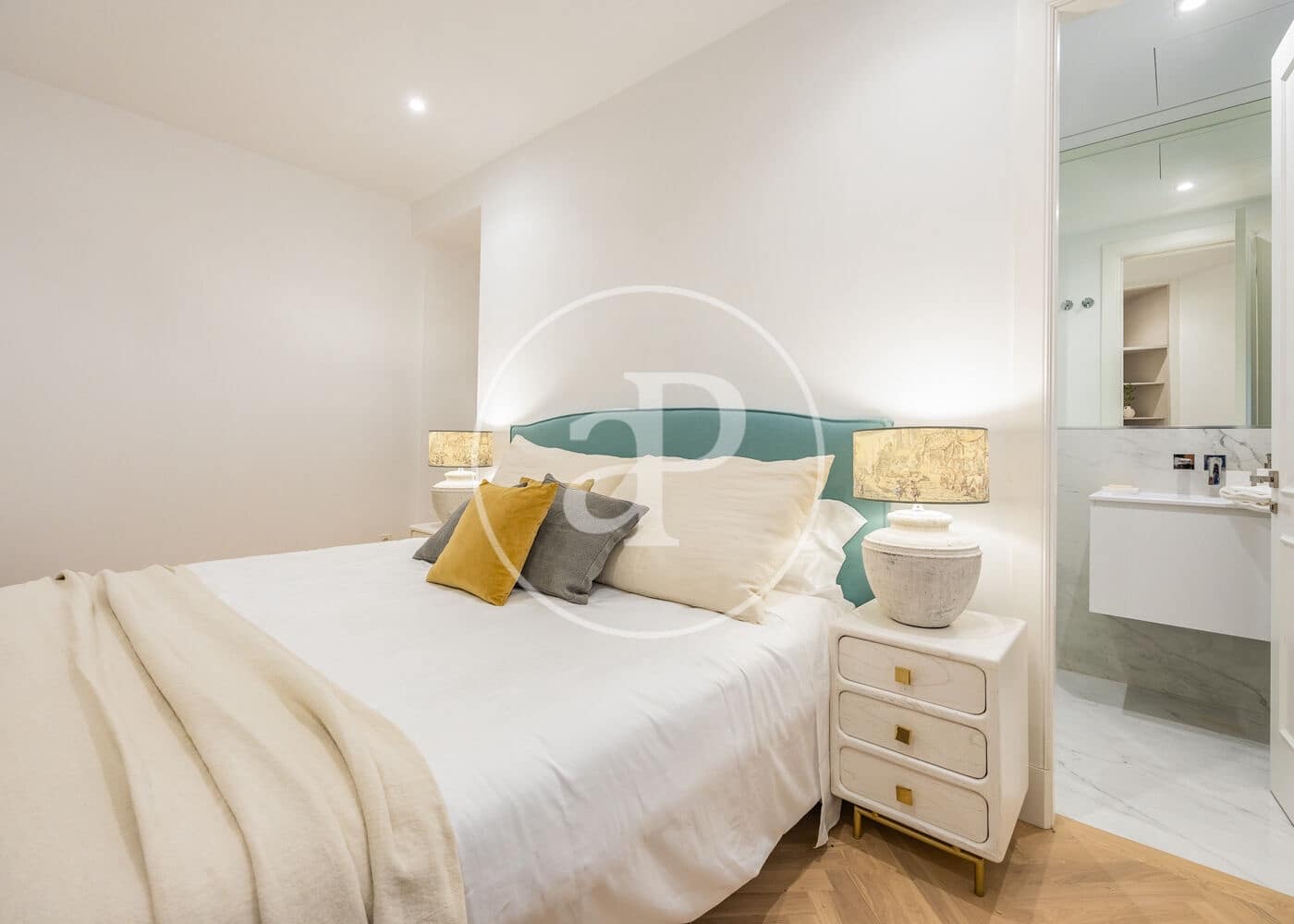 Apartamento de 3 habitaciones en Madrid ciudad en venta - 3.200.000 € (Ref: 9398495)