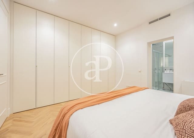 Apartamento de 3 habitaciones en Recoletos, Madrid ciudad en venta - 3.200.000 € (Ref: 9398495)