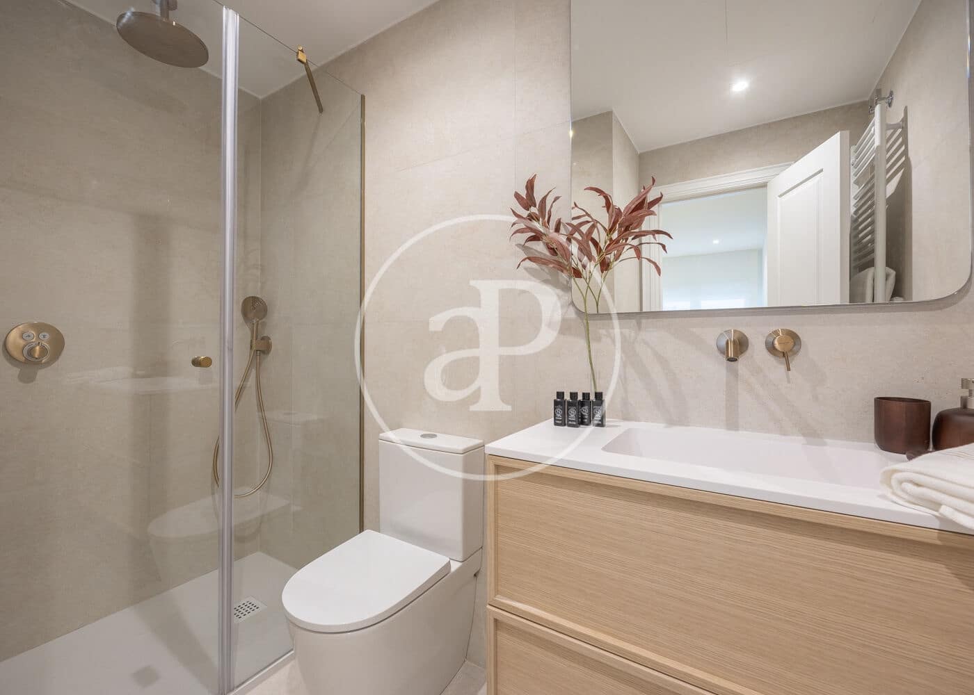 3 bedroom Apartment for sale in Madrid city - € 3,200,000 (Ref: 9398495)