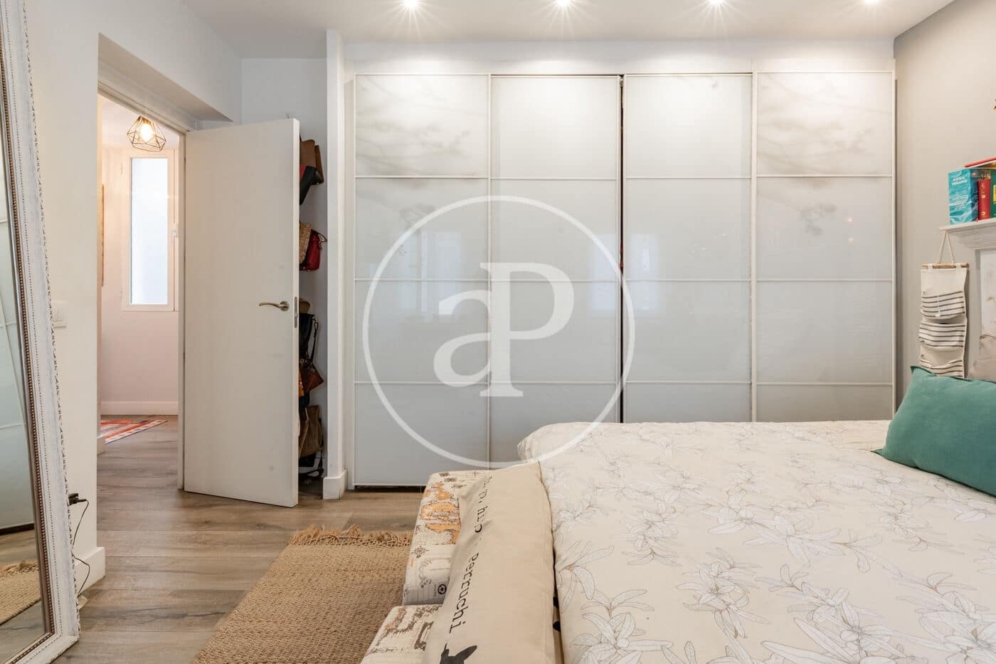 3 bedroom Apartment for sale in Madrid city - € 1,390,000 (Ref: 9398496)