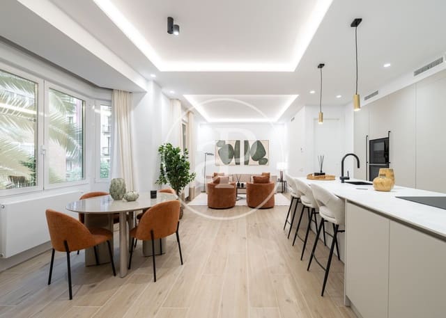 3 sypialnia Apartament na sprzedaż w Rios Rosas, Miasto Madryt - 1 550 000 € (Ref: 9398497)