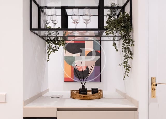 3 sypialnia Apartament na sprzedaż w Rios Rosas, Miasto Madryt - 1 550 000 € (Ref: 9398497)