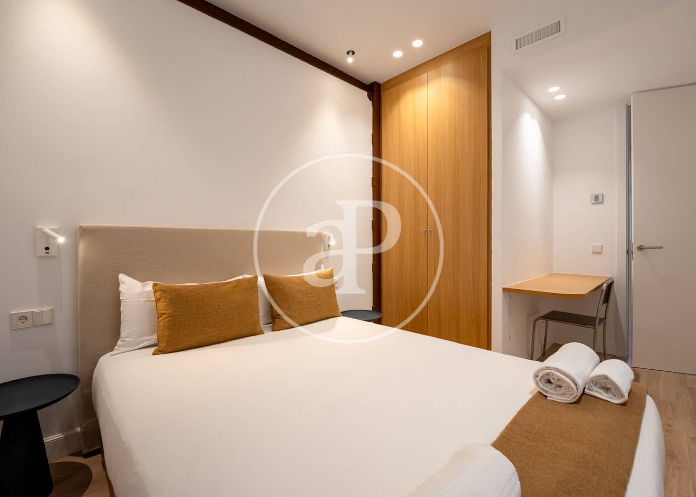 3 soveværelse Lejlighed til leje i Madrid by - € 4.500 (Ref: 9398500)