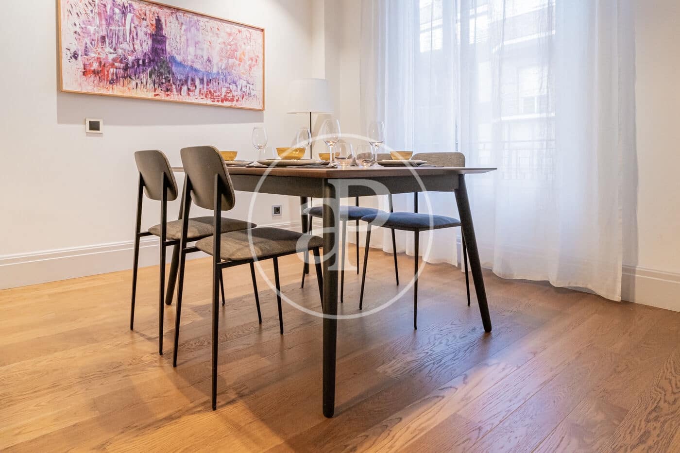 2 bedroom Apartment for rent in Madrid city - € 3,200 (Ref: 9398501)