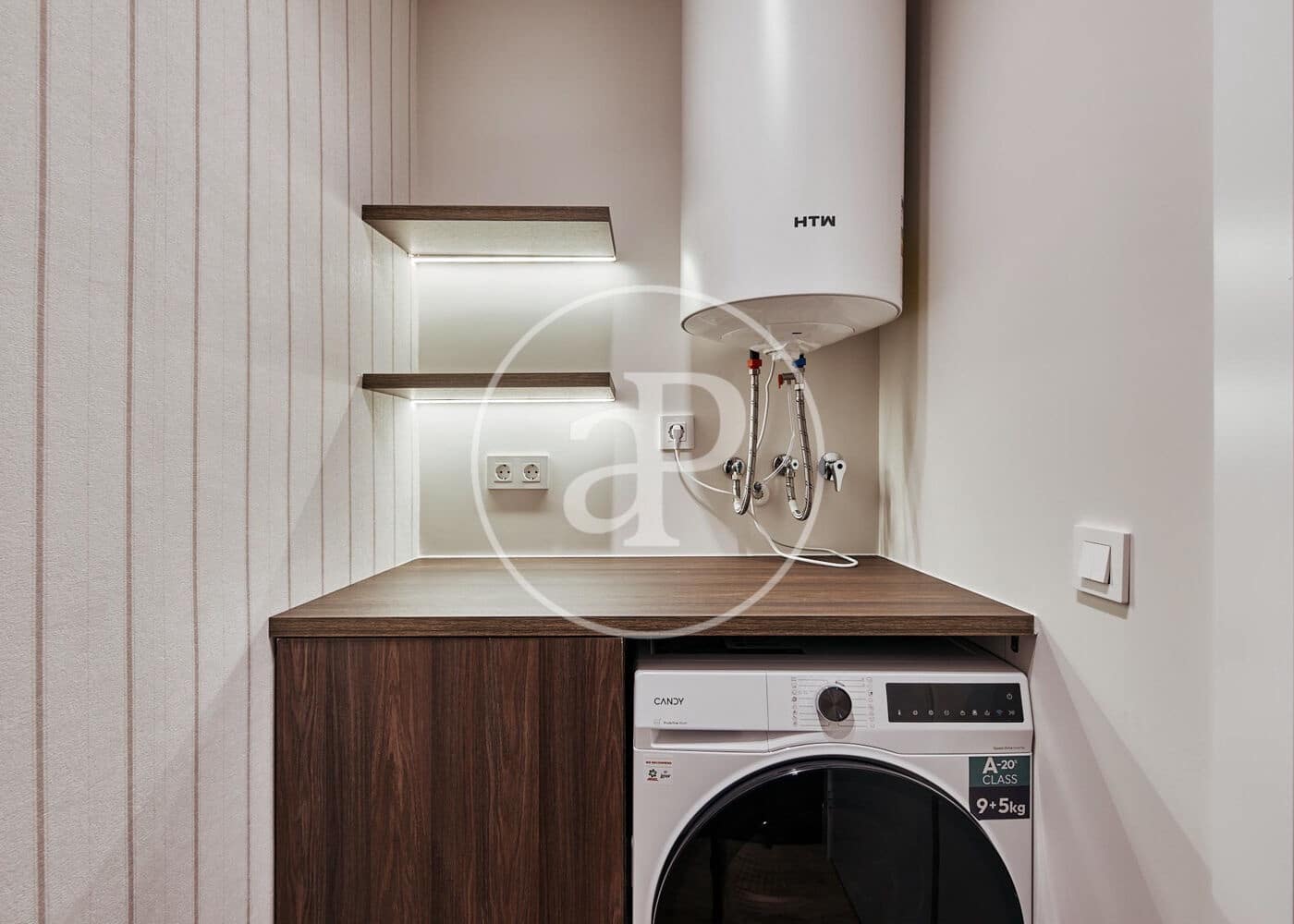 3 bedroom Apartment for sale in Madrid city - € 1,519,000 (Ref: 9398504)