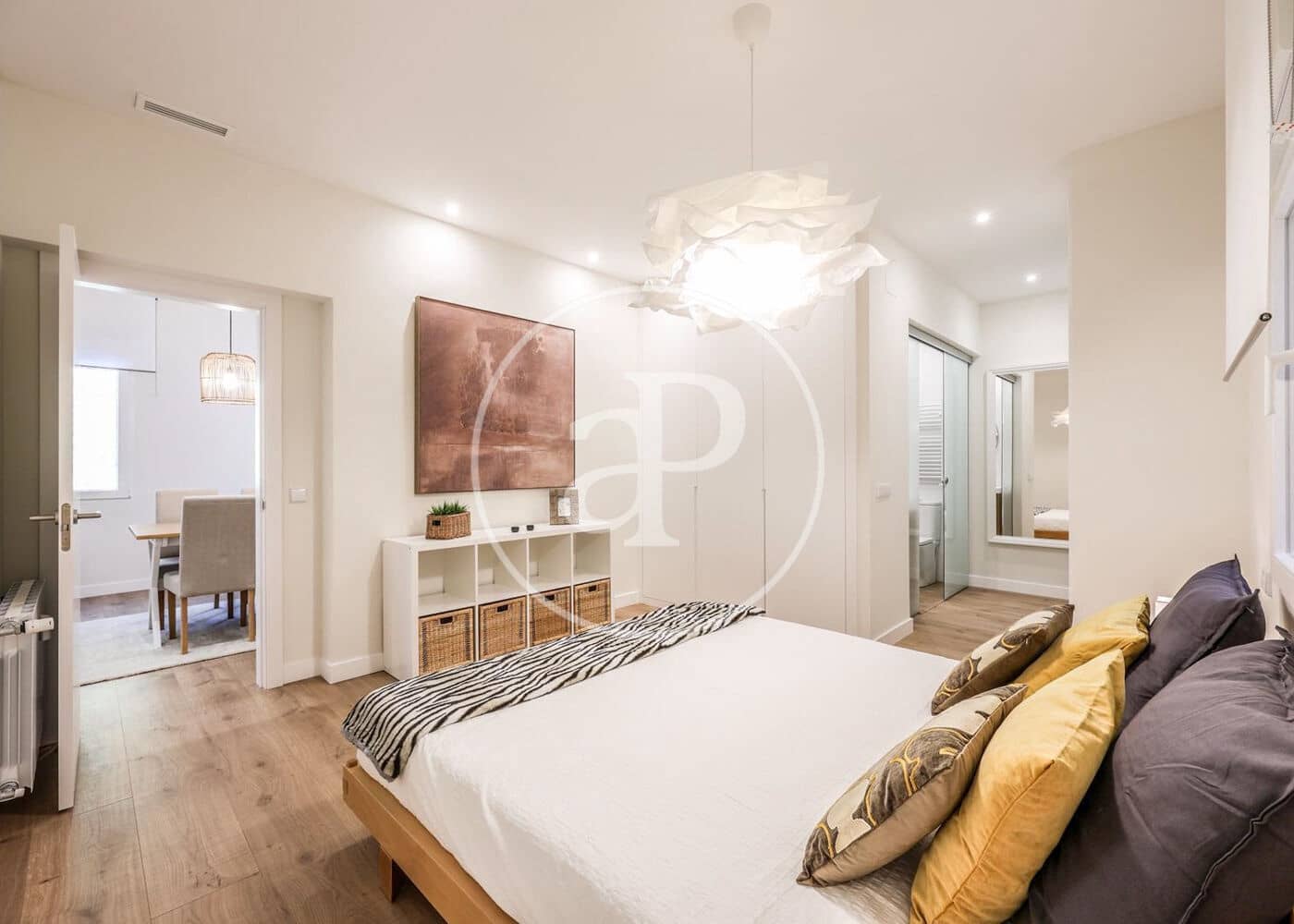 3 soveværelse Lejlighed til salg i Madrid by - € 1.190.000 (Ref: 9401057)