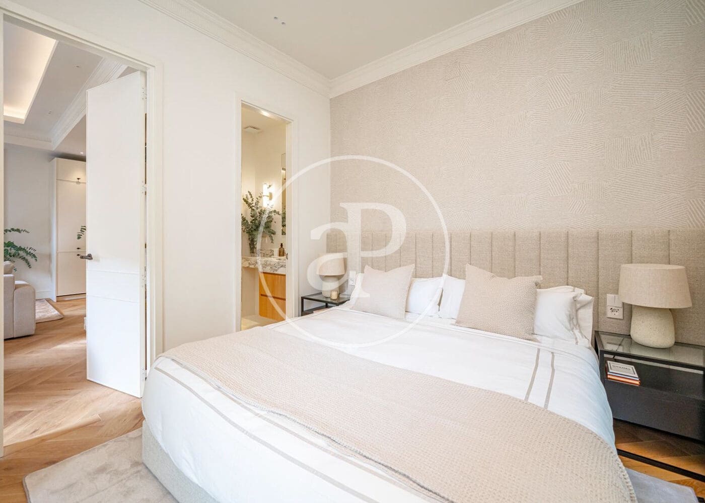 2 soverom Leilighet til leie i Madrid by - € 6 500 (Ref: 9401060)