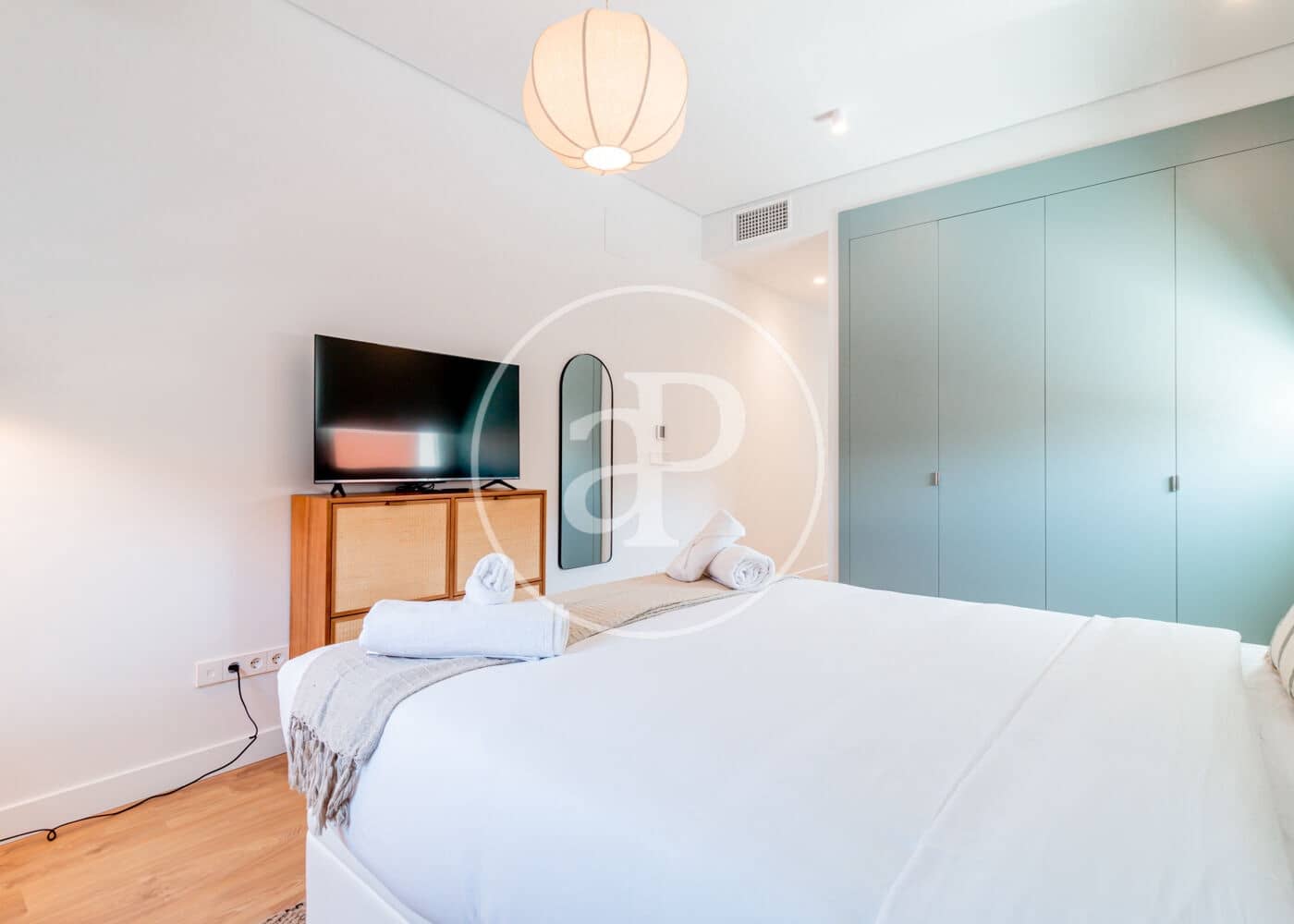 Appartement à louer à Madrid ville - 1 875 € (Ref: 9401061)