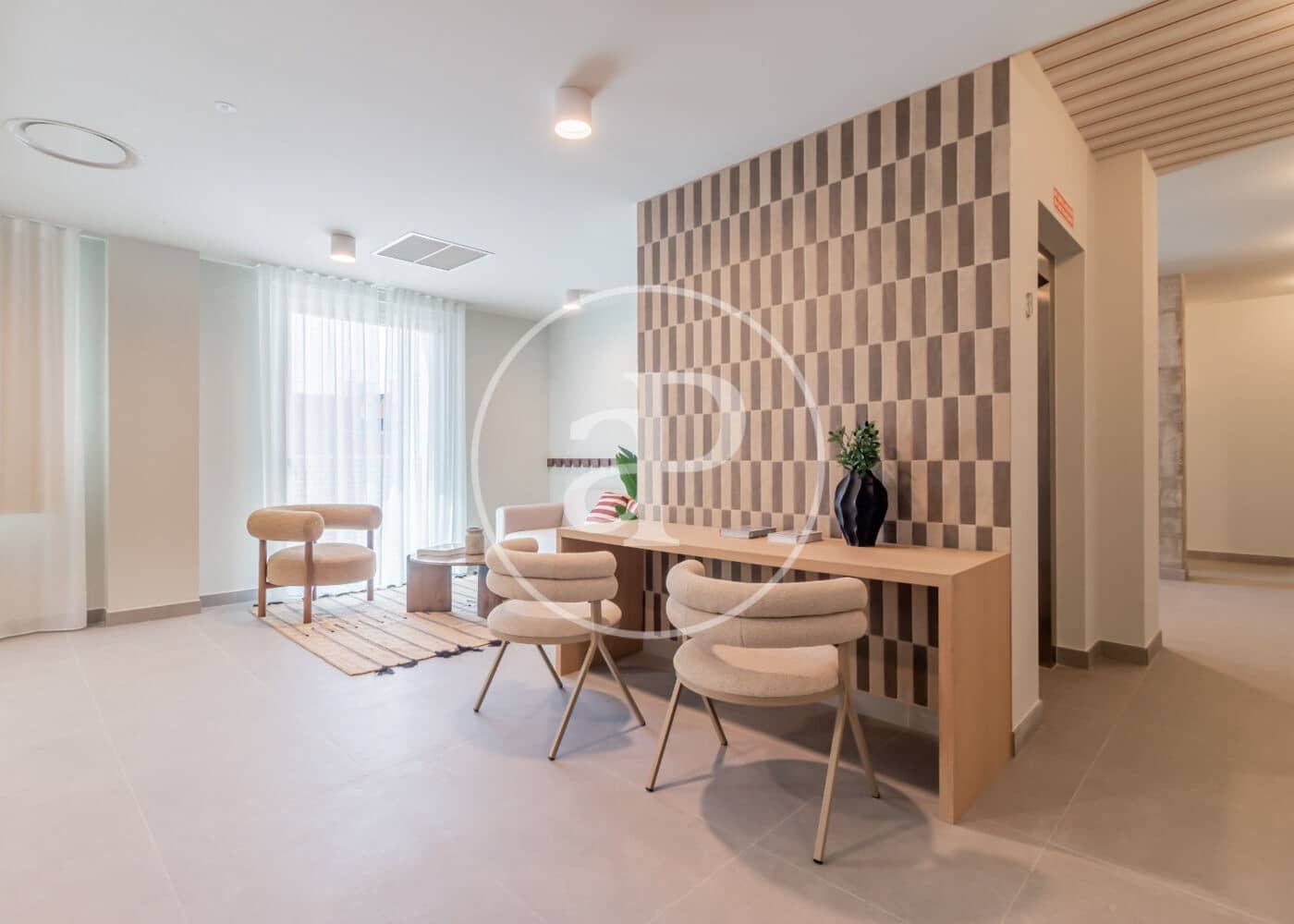 Leilighet til leie i Madrid by - € 1 475 (Ref: 9401065)