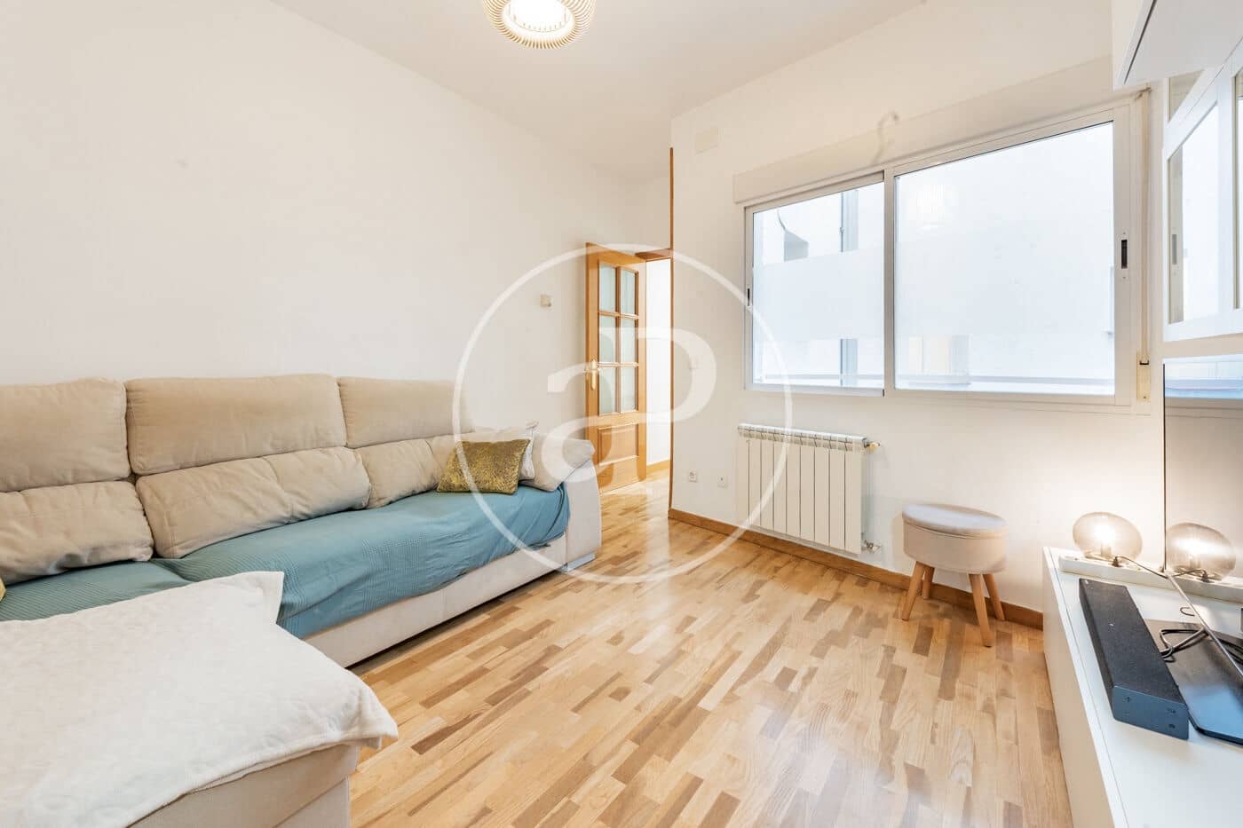 4 bedroom Apartment for sale in Madrid city - € 745,000 (Ref: 9403402)