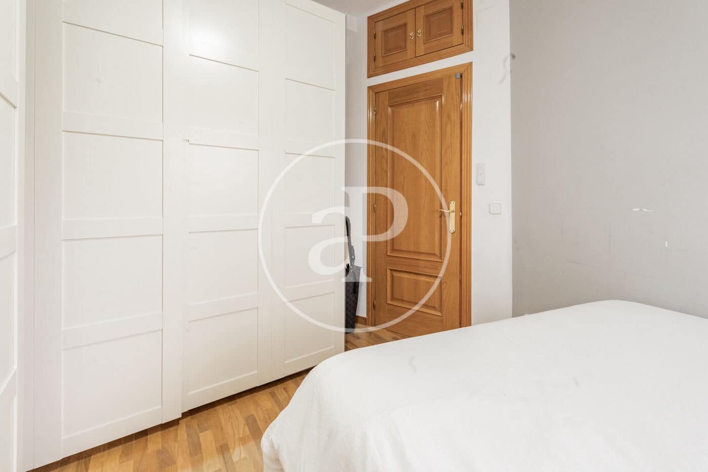 4 bedroom Apartment for sale in Madrid city - € 745,000 (Ref: 9403402)