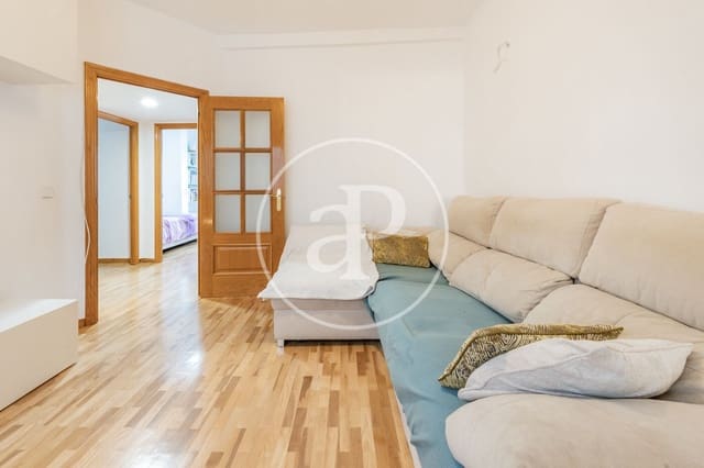 4 bedroom Apartment for sale in Ciudad Jardín, Madrid city - € 745,000 (Ref: 9403402)