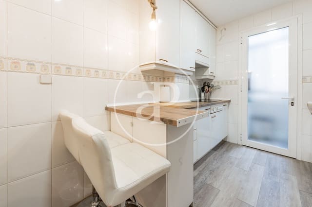 4 bedroom Apartment for sale in Ciudad Jardín, Madrid city - € 745,000 (Ref: 9403402)