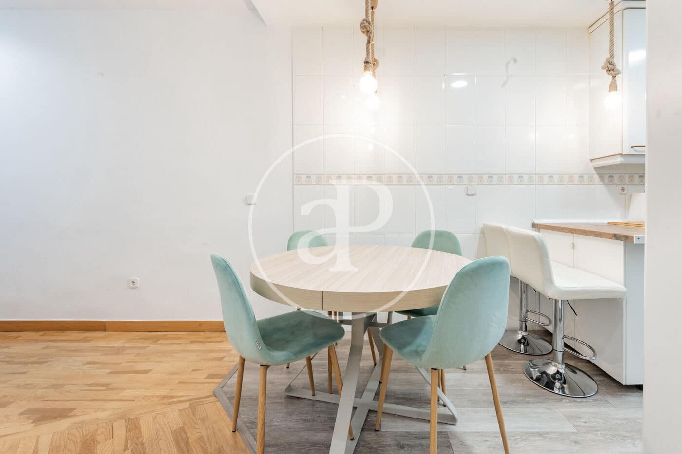 4 bedroom Apartment for sale in Madrid city - € 745,000 (Ref: 9403402)