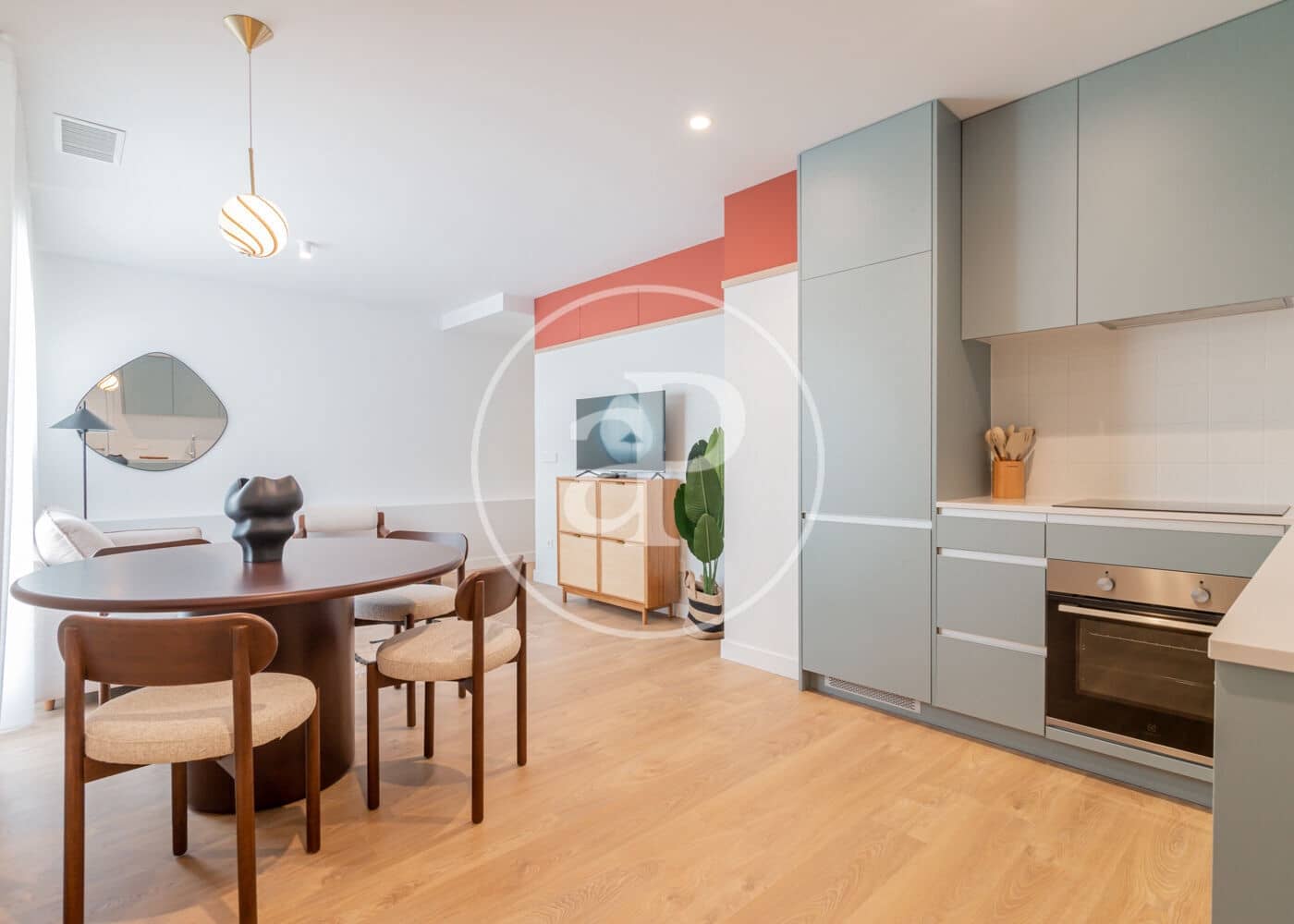 2 bedroom Apartment for rent in Madrid city - € 2,850 (Ref: 9403403)