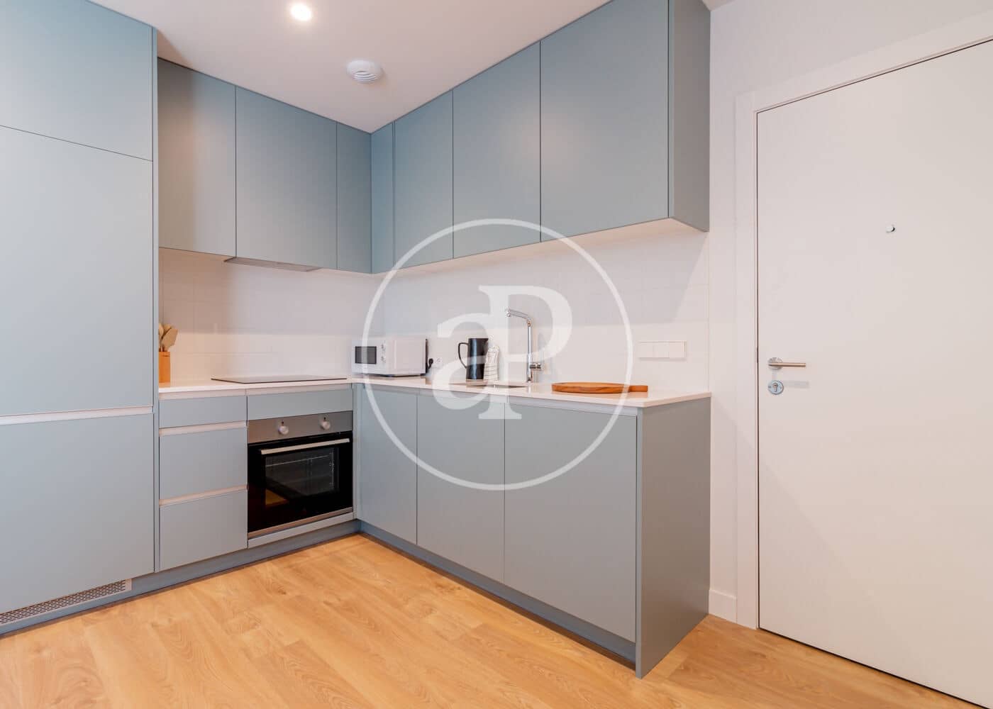 2 bedroom Apartment for rent in Madrid city - € 2,850 (Ref: 9403403)