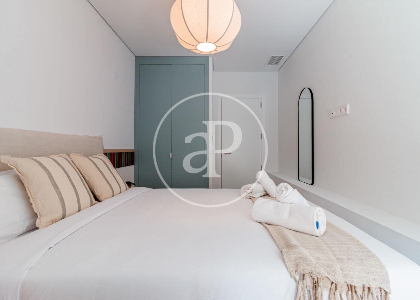 2 bedroom Apartment for rent in Madrid city - € 2,850 (Ref: 9403403)