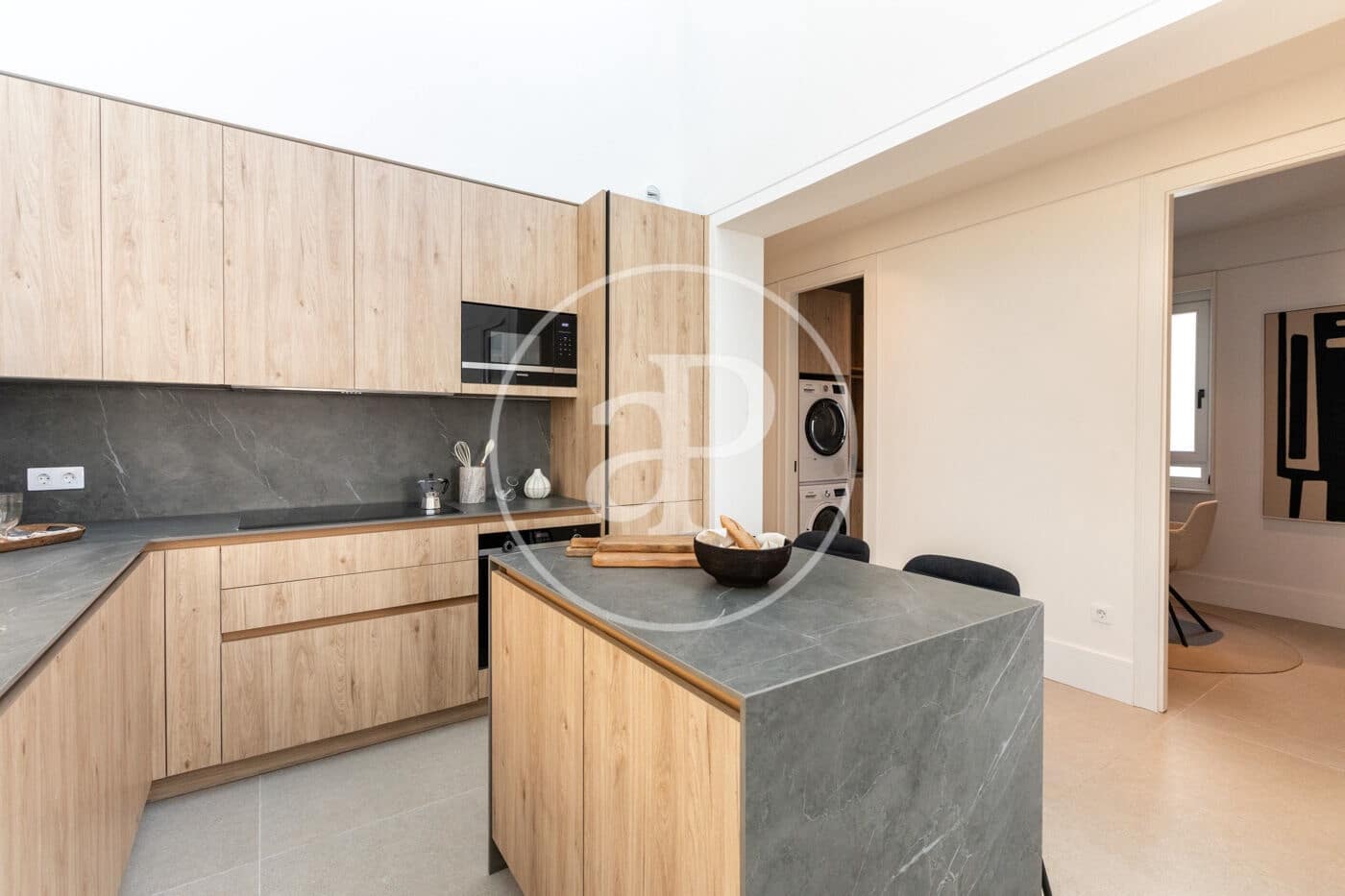 Lejlighed til salg i Madrid by med swimmingpool - € 2.400.000 (Ref: 9403405)