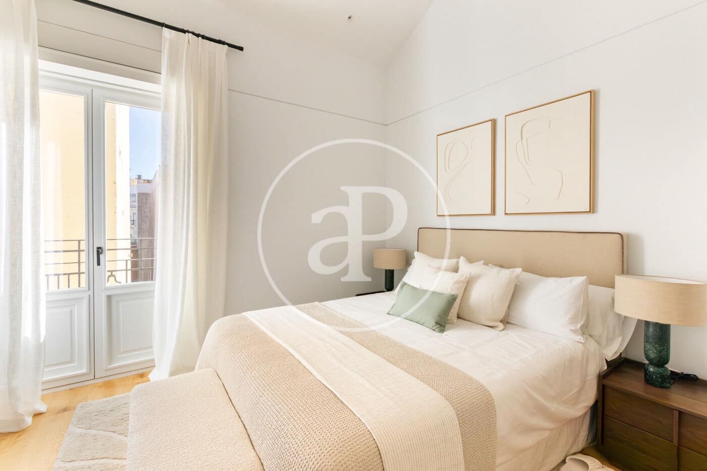 Lejlighed til salg i Madrid by med swimmingpool - € 2.400.000 (Ref: 9403405)