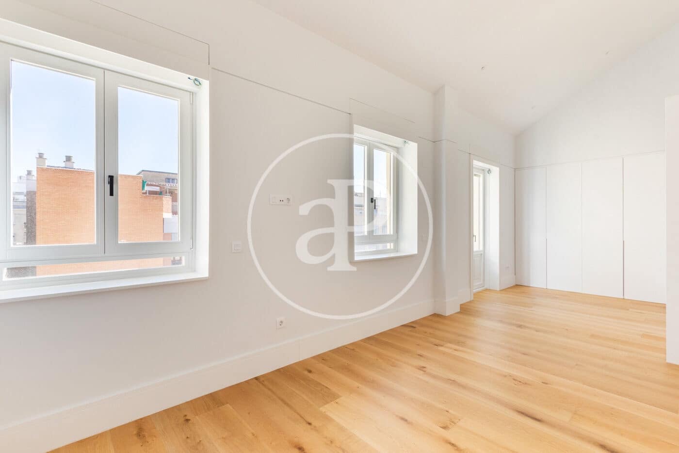 Lejlighed til salg i Madrid by med swimmingpool - € 2.400.000 (Ref: 9403405)