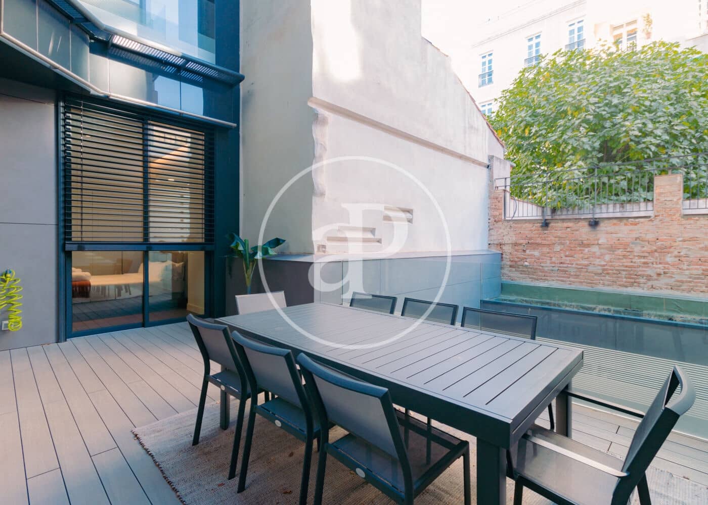 2 soveværelse Lejlighed til leje i Madrid by - € 7.200 (Ref: 9403406)