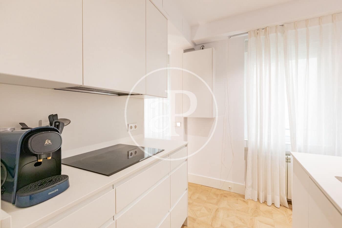 2 soverom Leilighet til leie i Madrid by - € 3 200 (Ref: 9403407)