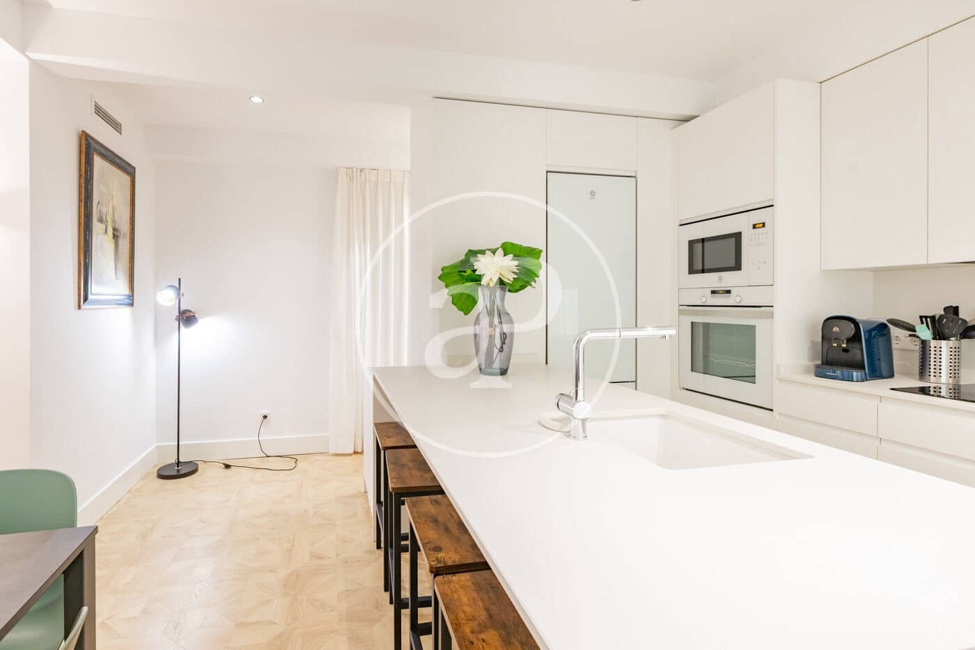 2 soverom Leilighet til leie i Madrid by - € 3 200 (Ref: 9403407)