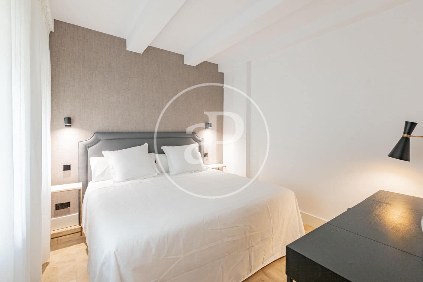 2 soverom Leilighet til leie i Madrid by - € 3 200 (Ref: 9403407)